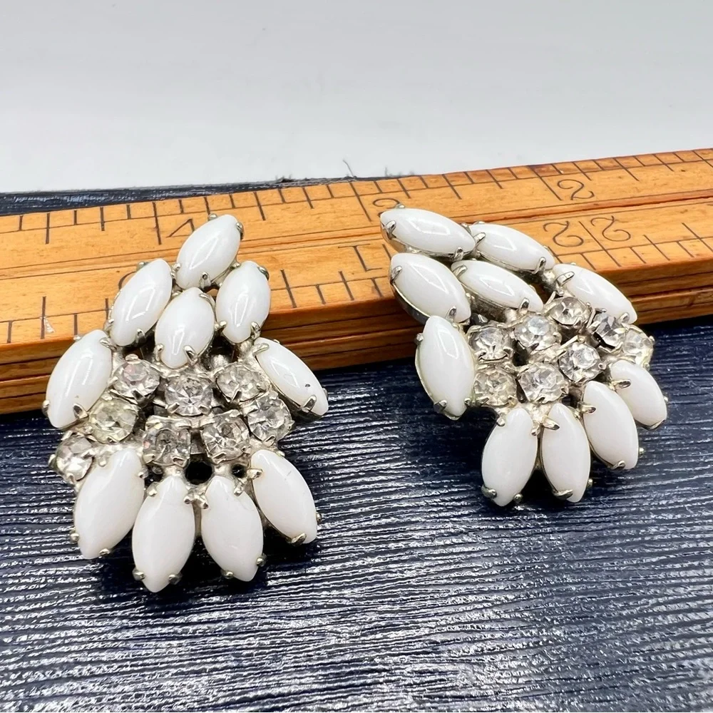 Vintage white glass rhinestone clip on earrings climbers milkglass